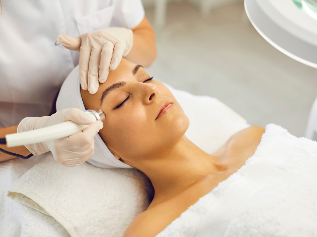 Traitement esthétique du visage au laser ORIGIN® – Dr Prieur à Cagnes-sur-Mer